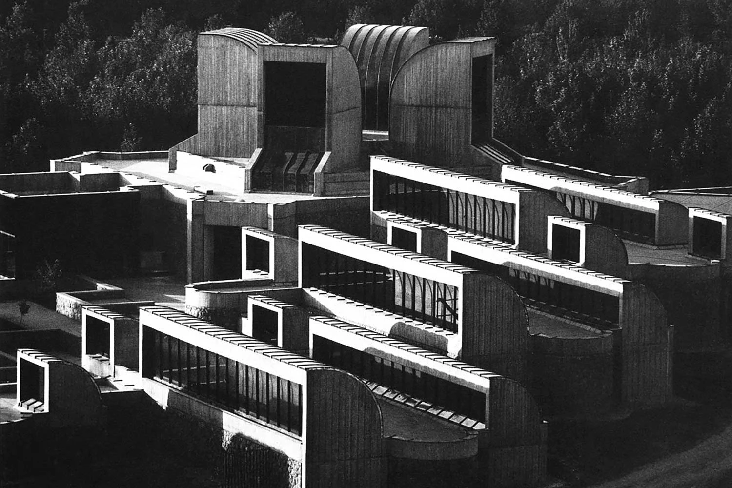 contemporary-of-art-museum-tehran-History (13)
